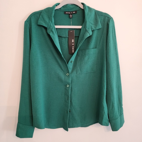 Green Button Down Long Sleeve Top Size M Brina And Em - Picture 1 of 8